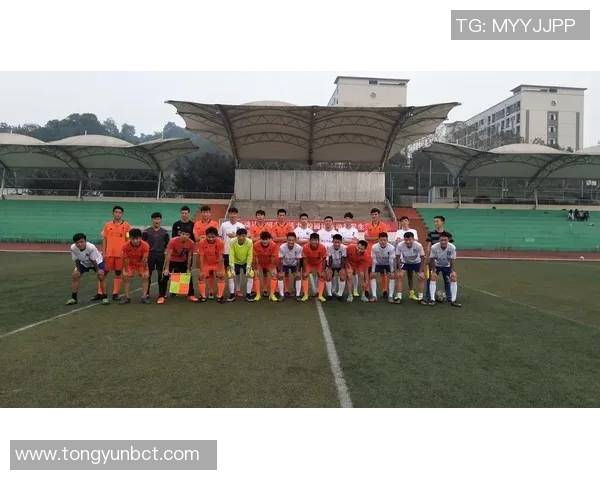 重庆足球队荣登足球配合排行榜第十名展现团队实力与拼搏精神